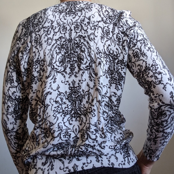 Brocade printed sweater - Picture 2 of 2